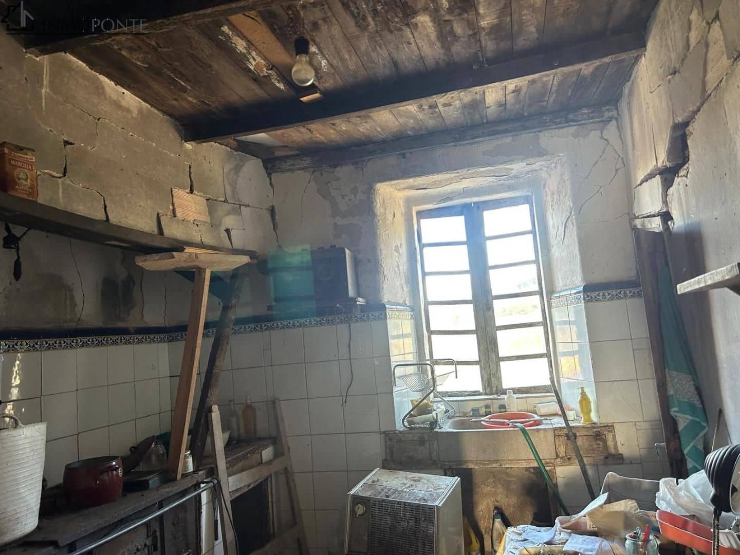 3 soveværelse Finca/Landehus til salg i Cerdedo-Cotobade - € 85.000 (Ref: 9066391)