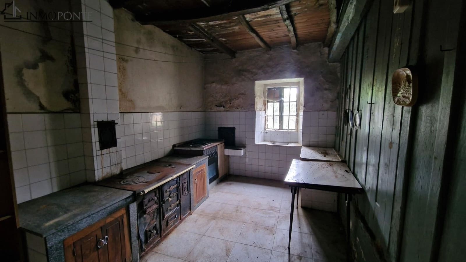 3 soveværelse Finca/Landehus til salg i Cerdedo-Cotobade - € 85.000 (Ref: 9066391)