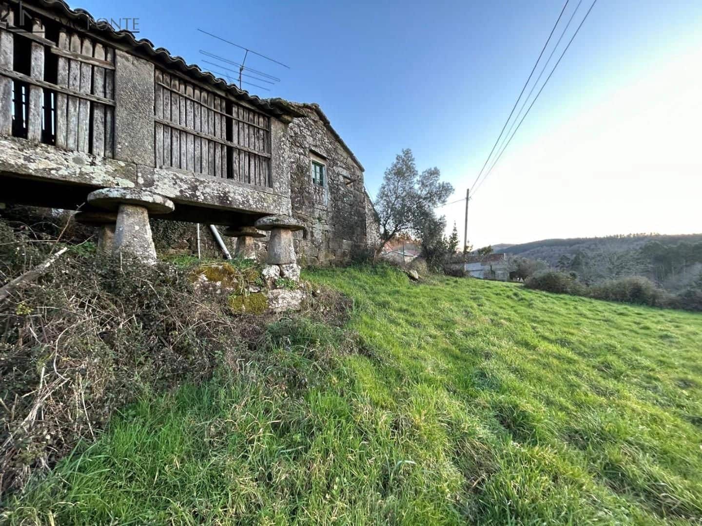 3 soveværelse Finca/Landehus til salg i Cerdedo-Cotobade - € 85.000 (Ref: 9066391)