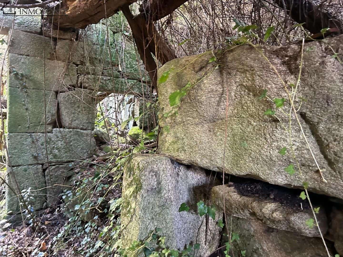 3 soveværelse Finca/Landehus til salg i Cerdedo-Cotobade - € 85.000 (Ref: 9066391)