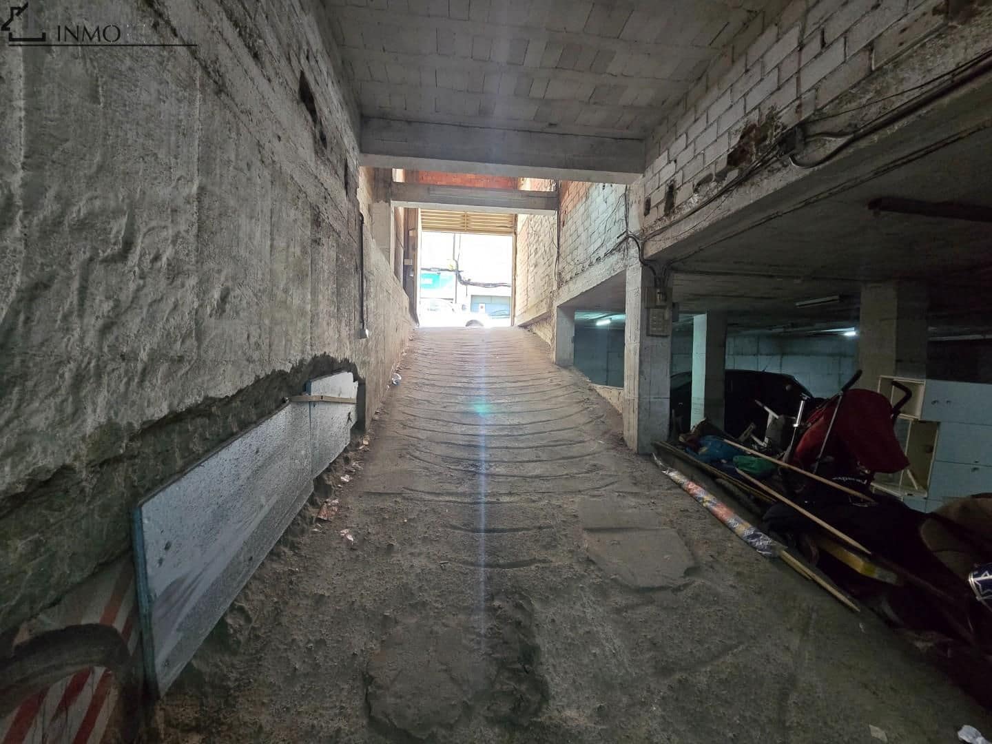 Garage for sale in Pontevedra city - € 80,000 (Ref: 9108013)