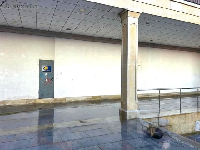 Erhverv til salg i Pontevedra by - € 96.000 (Ref: 9138694)