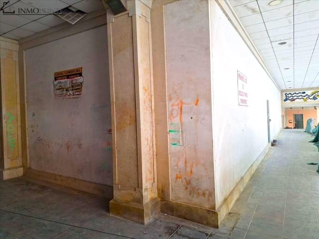 Kaupallinen myytävänä paikassa Pontevedra kaupunki - 96 000 € (Ref: 9138694)