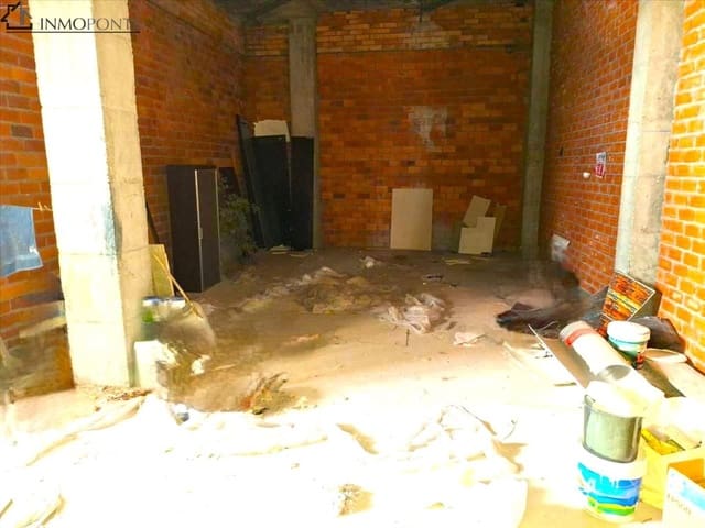 Kaupallinen myytävänä paikassa Pontevedra kaupunki - 96 000 € (Ref: 9138694)