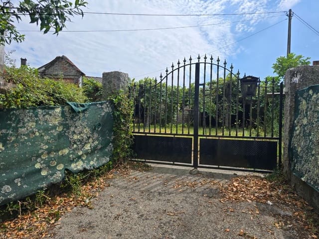 5 soveværelse Finca/Landehus til salg i Pontevedra by - € 120.000 (Ref: 9158851)