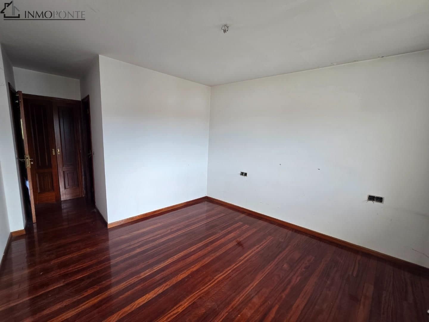 4 sypialnia Mieszkanie na sprzedaż w Morana - 78 500 € (Ref: 9160648)