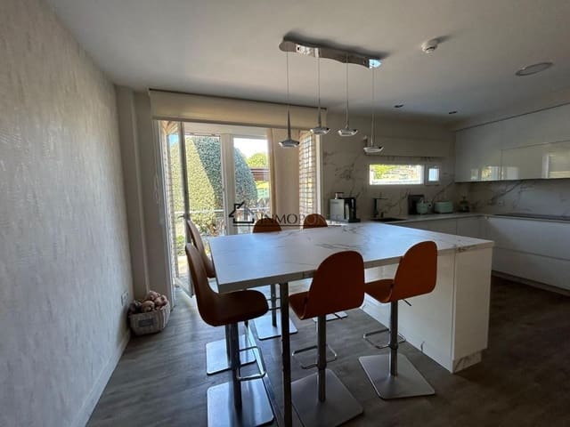 4 soverom Finca/Herregård til salgs i Poio - € 550 000 (Ref: 9164726)
