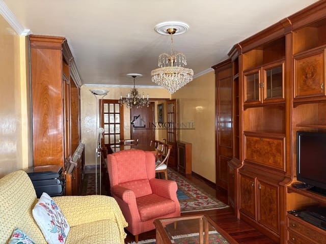 3 bedroom Flat for rent in Pontevedra city - € 900 (Ref: 9182033)