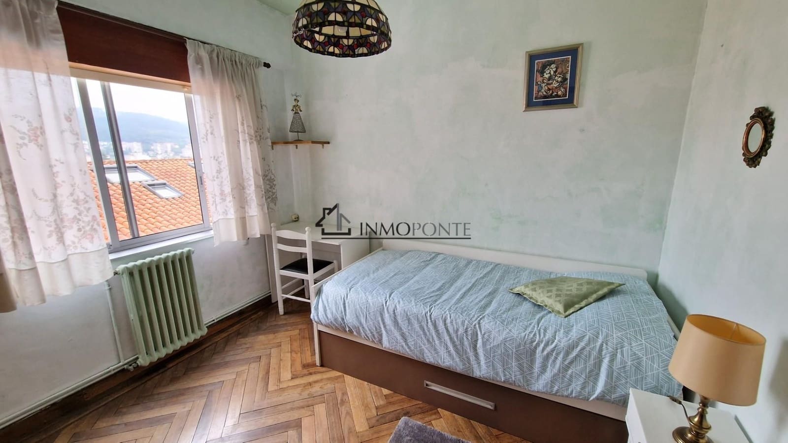 Appartement de 4 chambres à louer à Pontevedra ville - 900 € (Ref: 9191927)