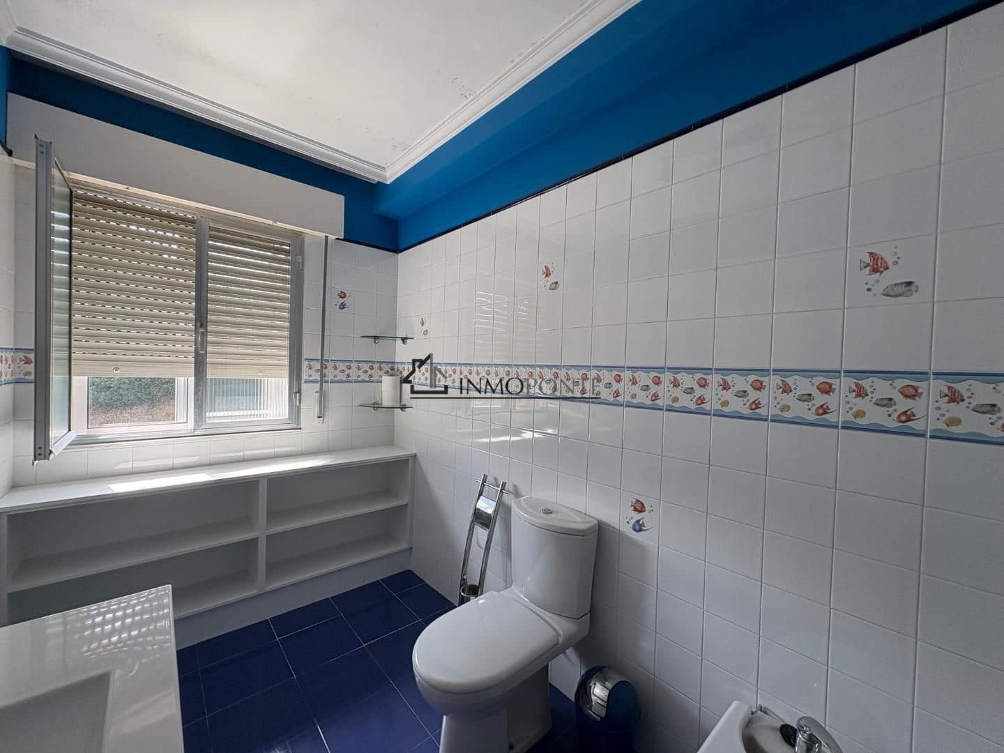 4 bedroom Flat for rent in Pontevedra city - € 700 (Ref: 9195097)