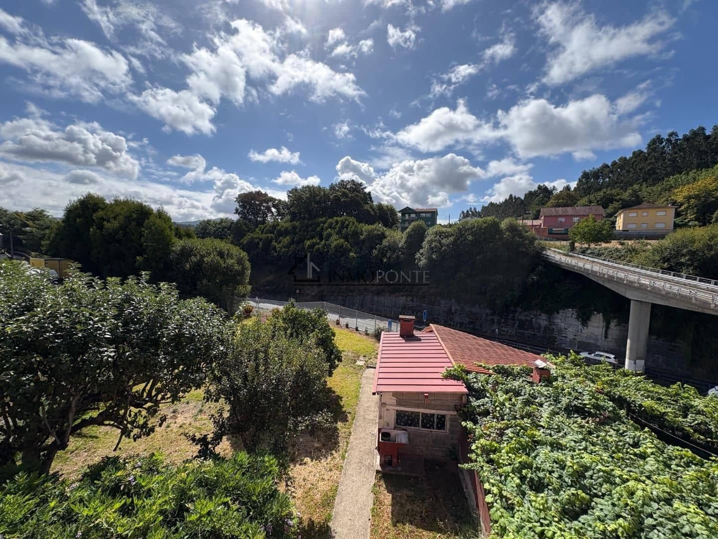 4 bedroom Flat for rent in Pontevedra city - € 700 (Ref: 9195097)