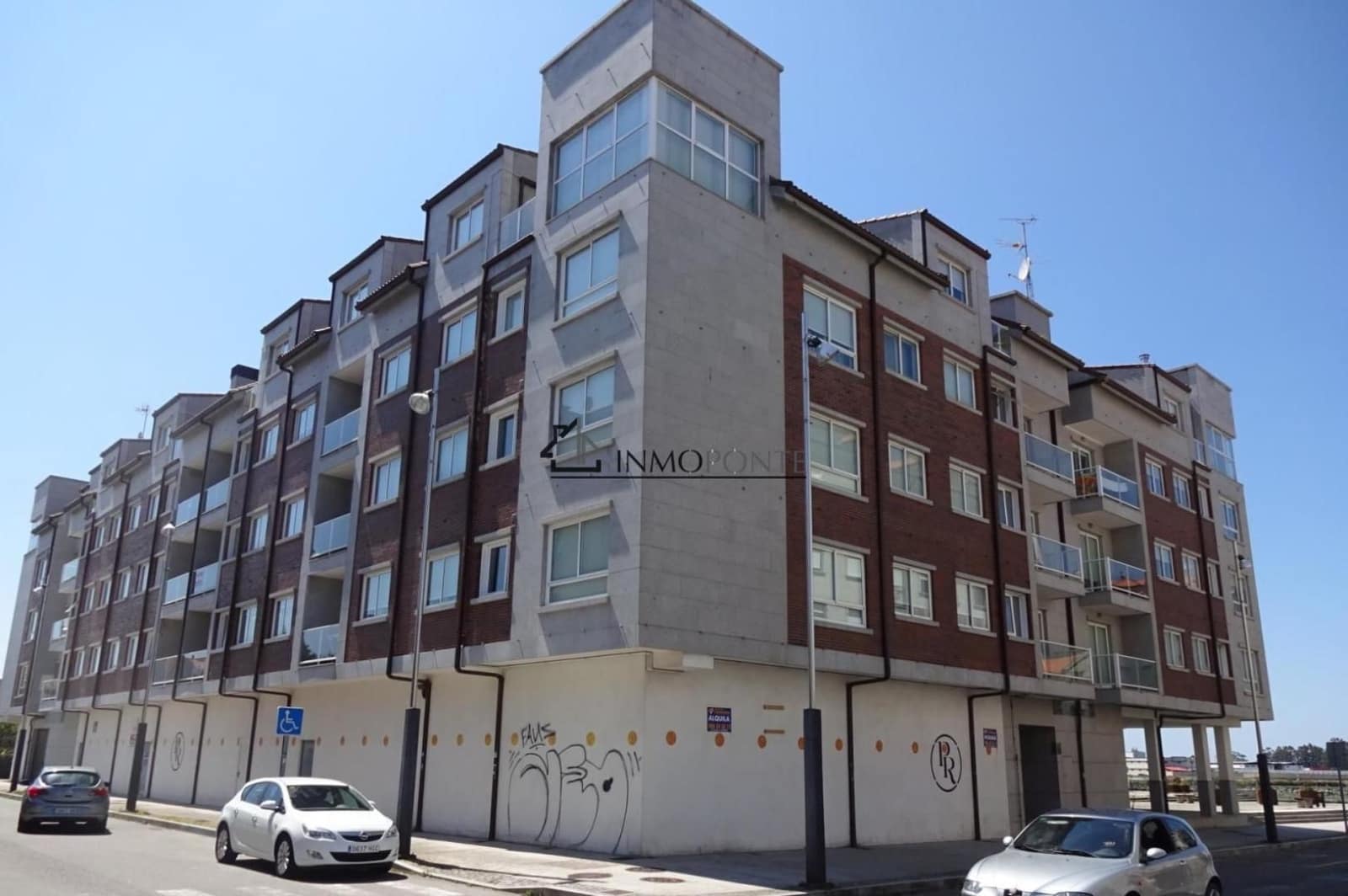 2 soverom Leilighet til salgs i Cambados - € 122 500 (Ref: 9219030)