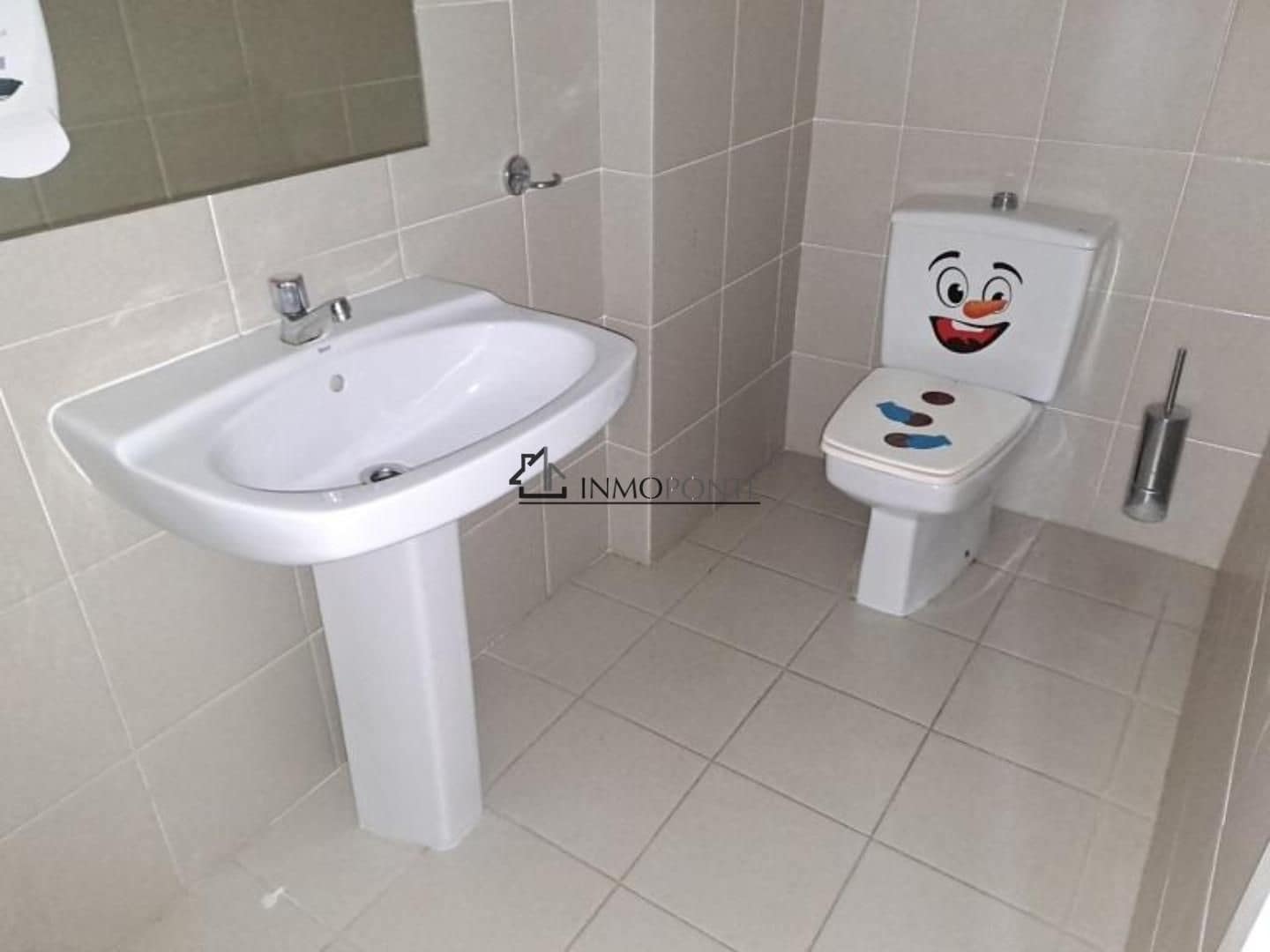 Local Commercial à vendre à Poio - 200 000 € (Ref: 9219478)