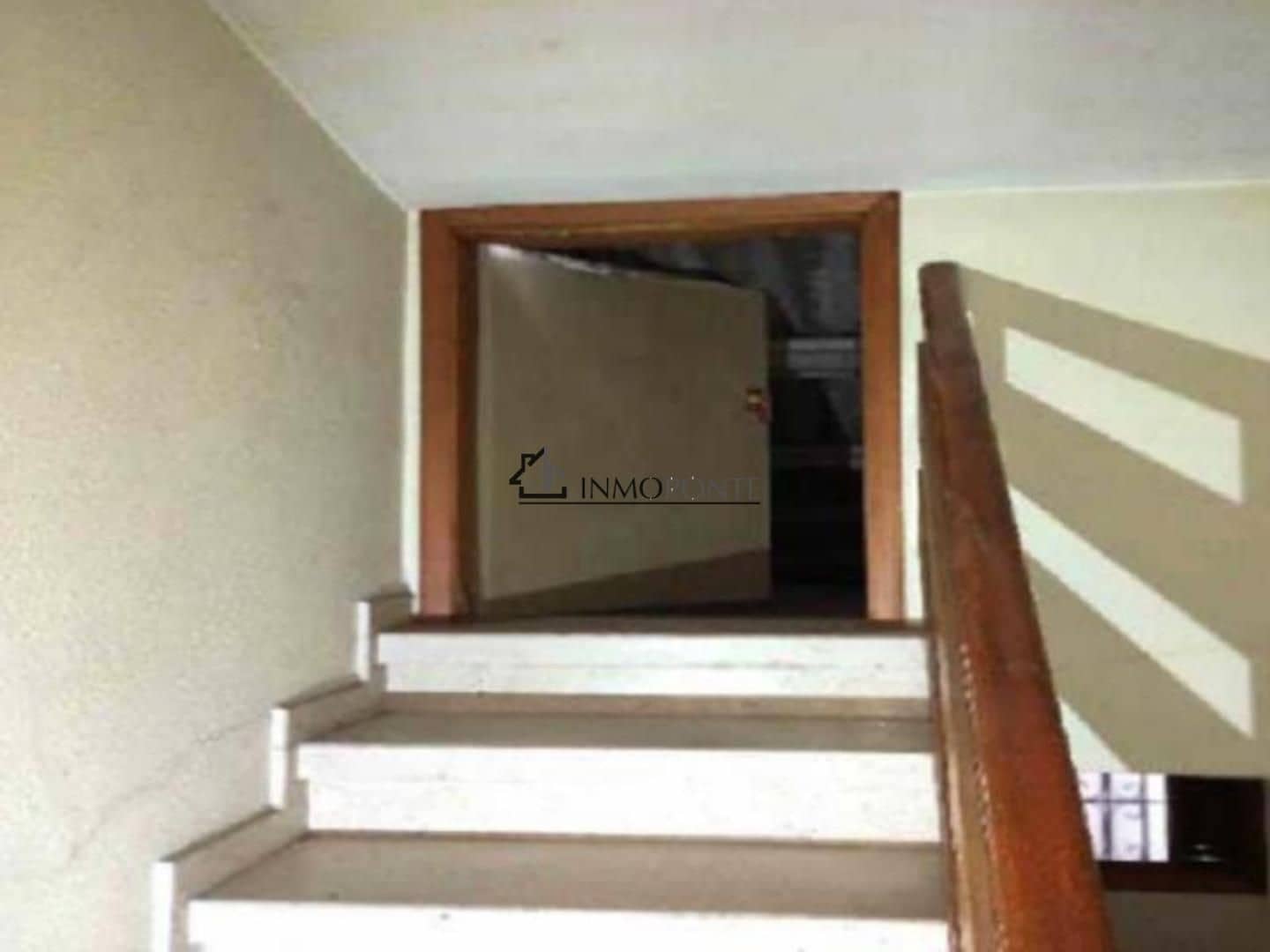 Local Commercial à vendre à Poio - 200 000 € (Ref: 9219478)