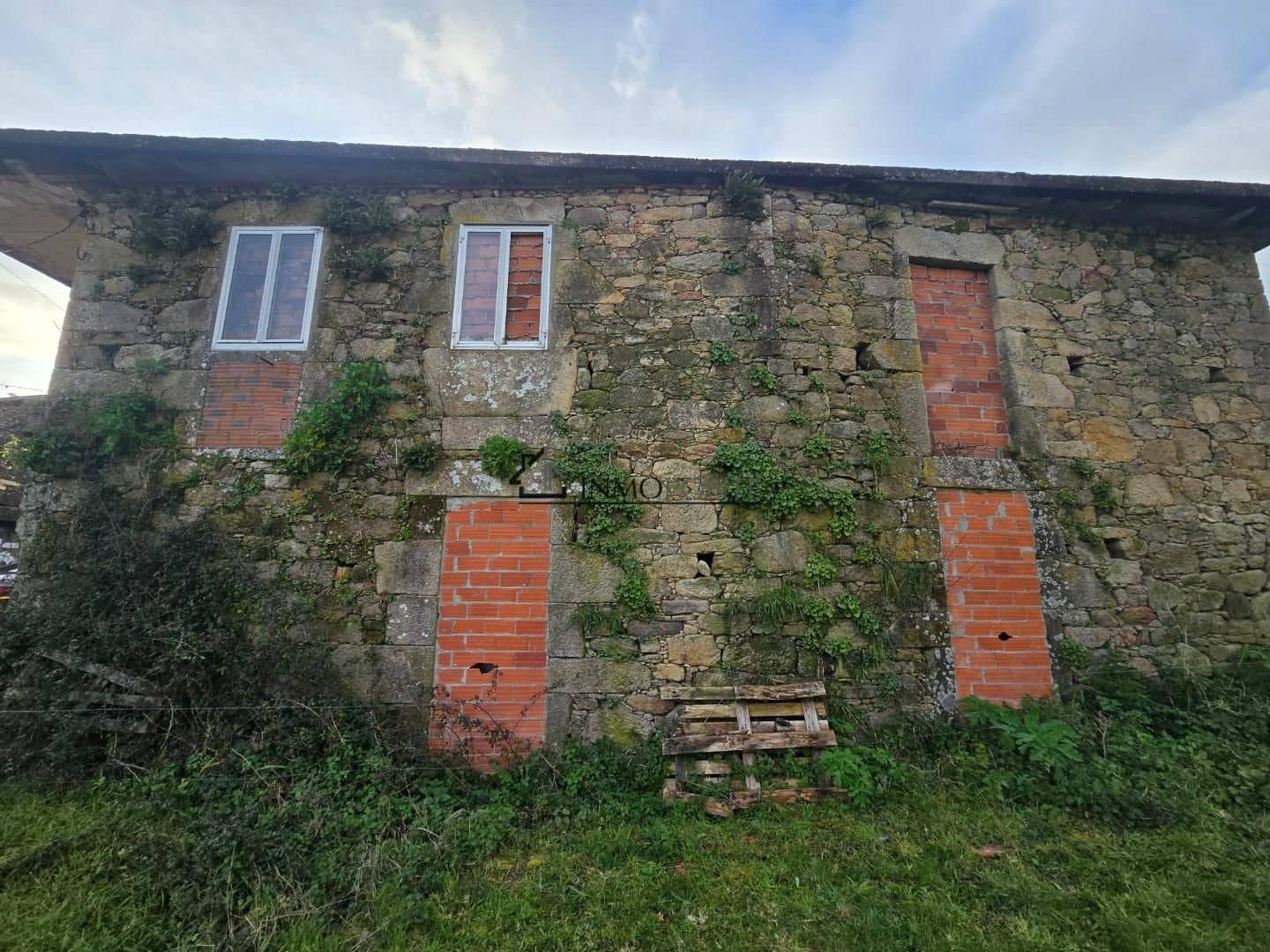 Finca/Landehus til salg i A Estrada - € 29.500 (Ref: 9219607)