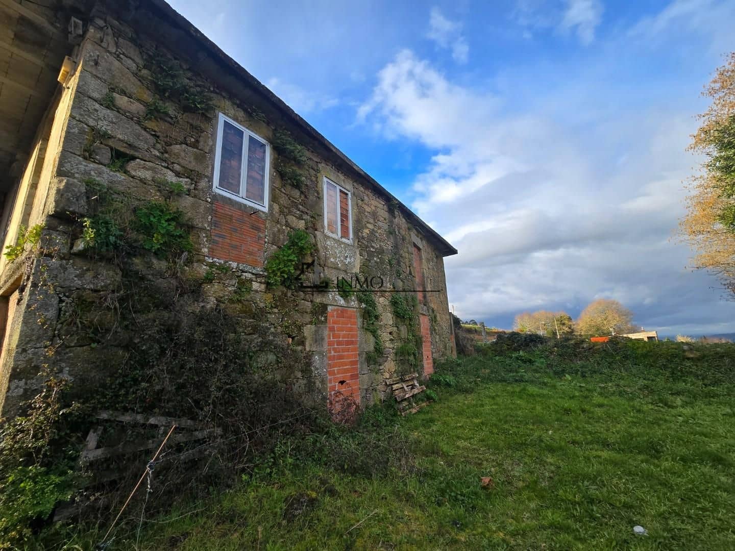 Finca/Landehus til salg i A Estrada - € 29.500 (Ref: 9219607)