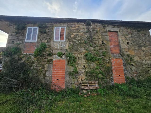 Finca/Hus på landet till salu i A Estrada - 29 500 € (Ref: 9219607)