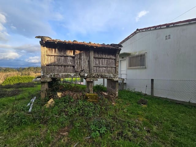 Finca/Hus på landet till salu i A Estrada - 29 500 € (Ref: 9219607)