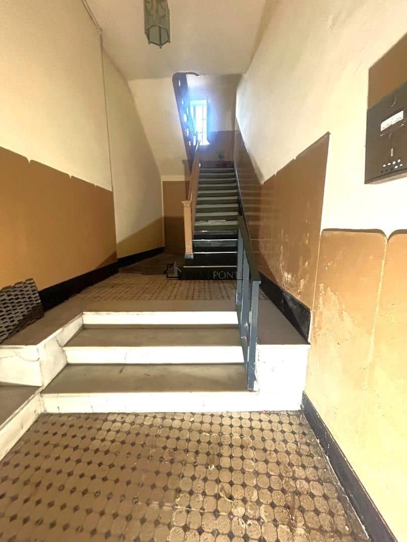 5 soveværelse Byhus til salg i Pontevedra by - € 590.000 (Ref: 9257943)