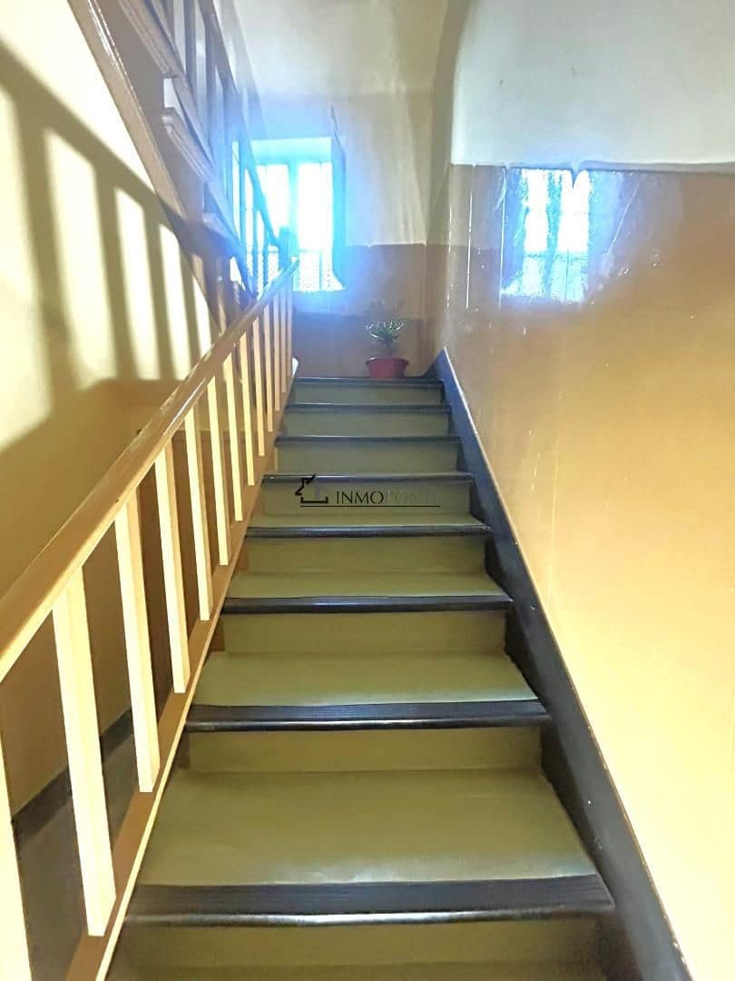 5 soveværelse Byhus til salg i Pontevedra by - € 590.000 (Ref: 9257943)