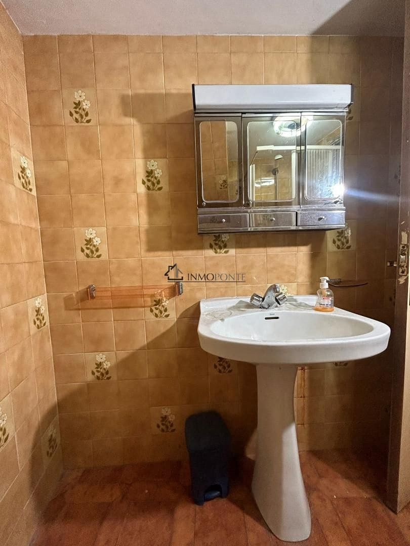 5 soveværelse Byhus til salg i Pontevedra by - € 590.000 (Ref: 9257943)