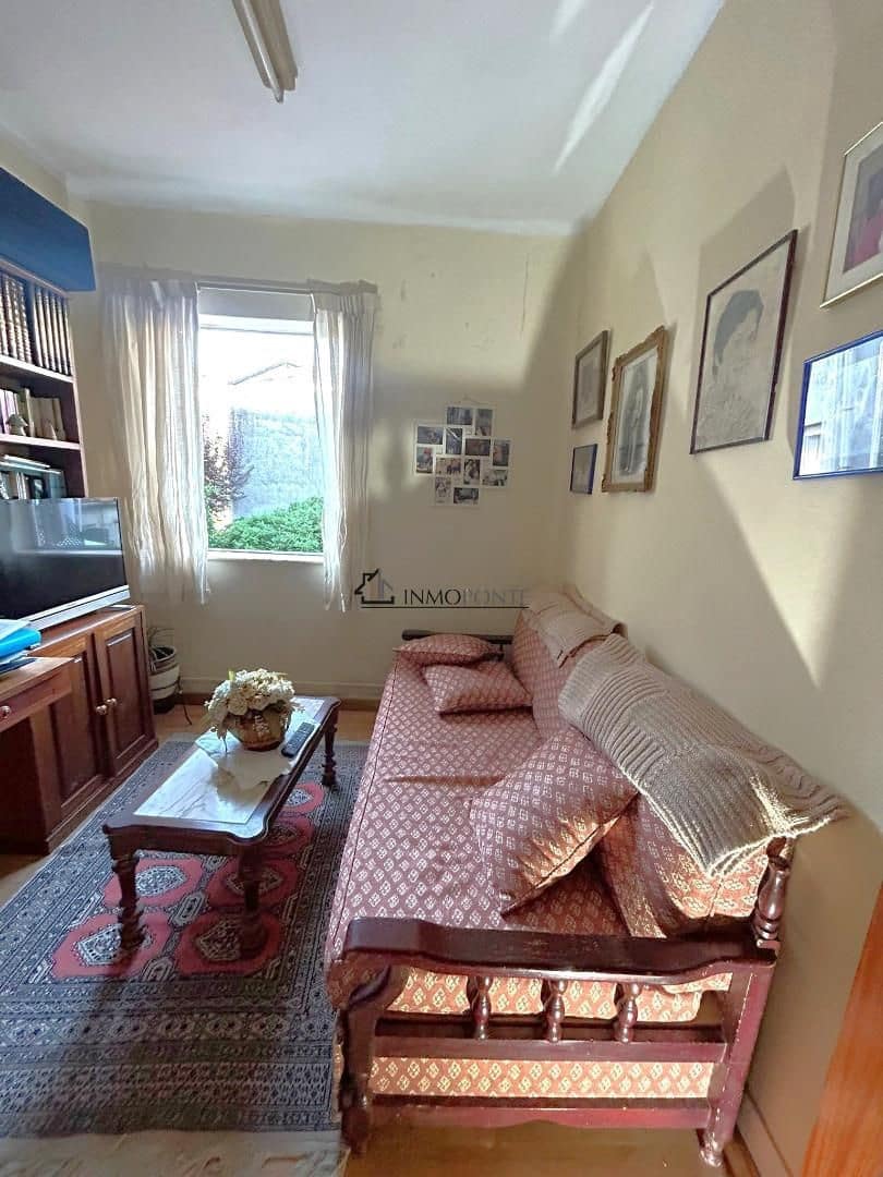 5 soveværelse Byhus til salg i Pontevedra by - € 590.000 (Ref: 9257943)