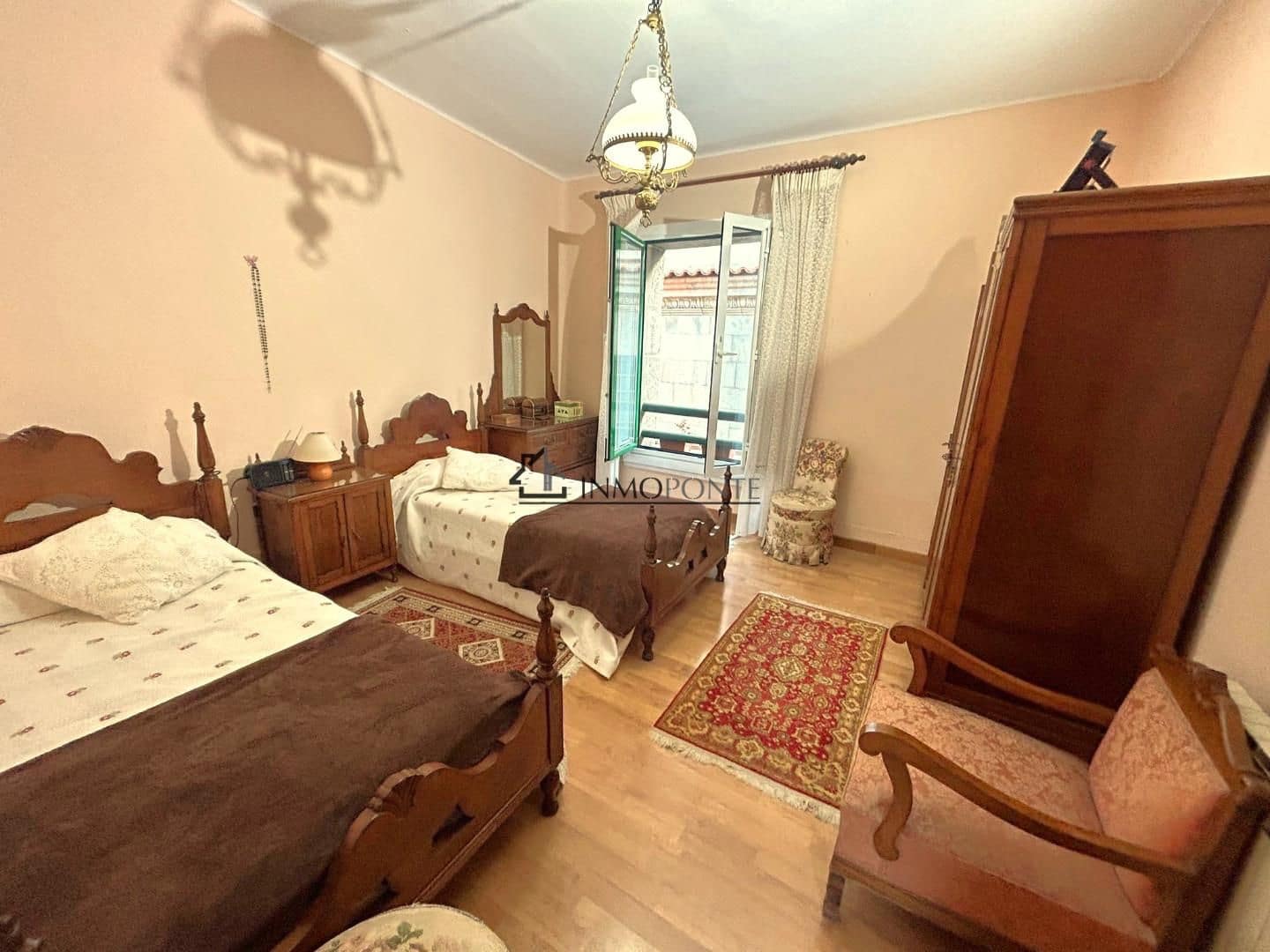 5 soveværelse Byhus til salg i Pontevedra by - € 590.000 (Ref: 9257943)