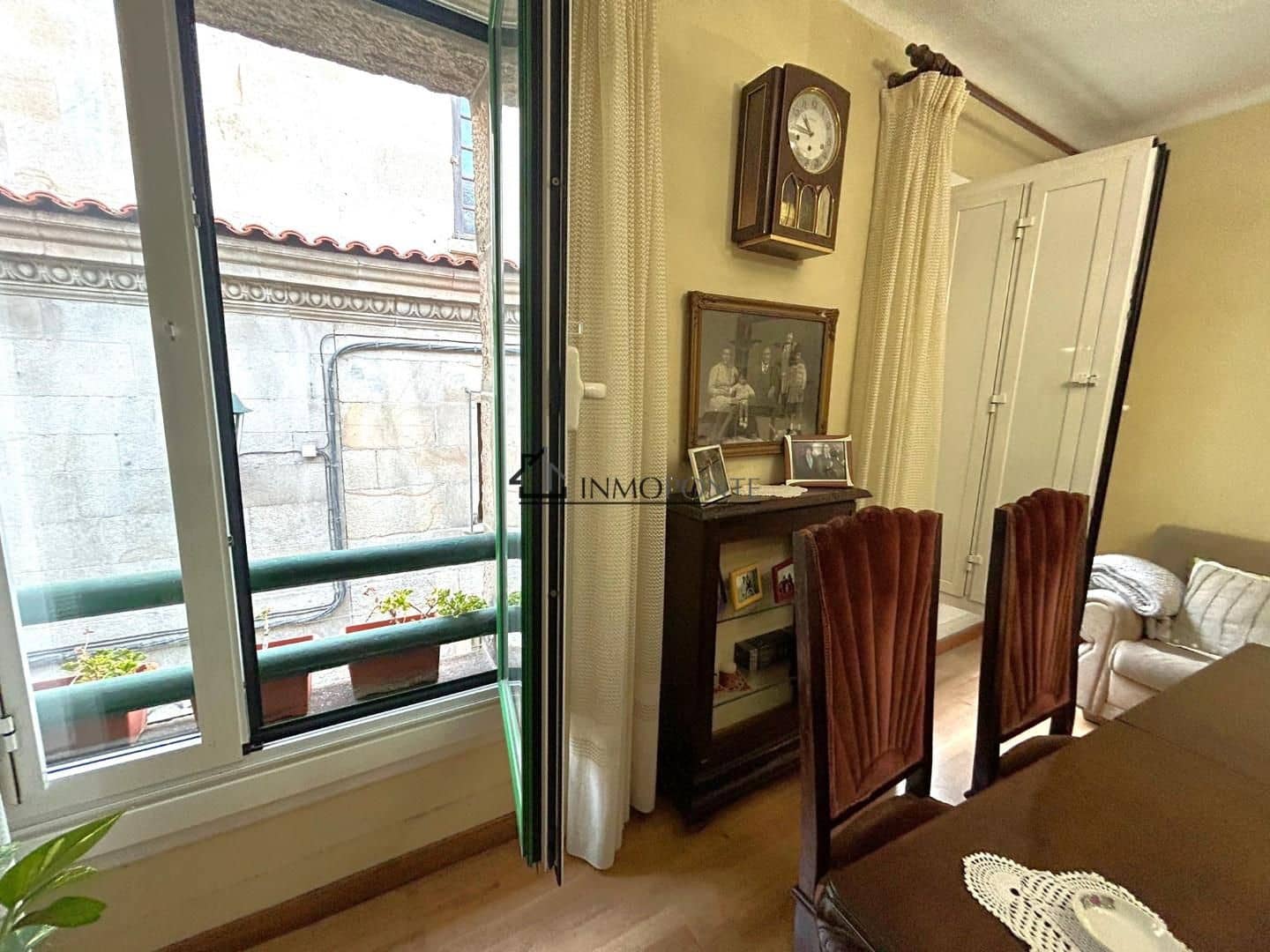 5 soveværelse Byhus til salg i Pontevedra by - € 590.000 (Ref: 9257943)