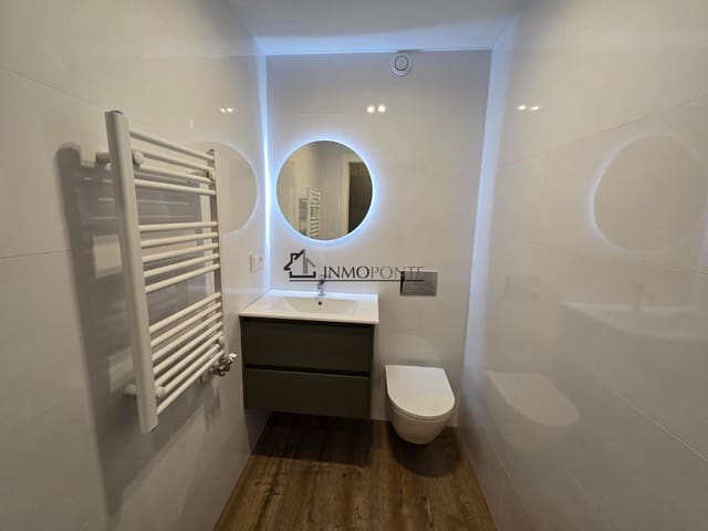 Appartement de 3 chambres à louer à Pontevedra ville - 1 400 € (Ref: 9258222)