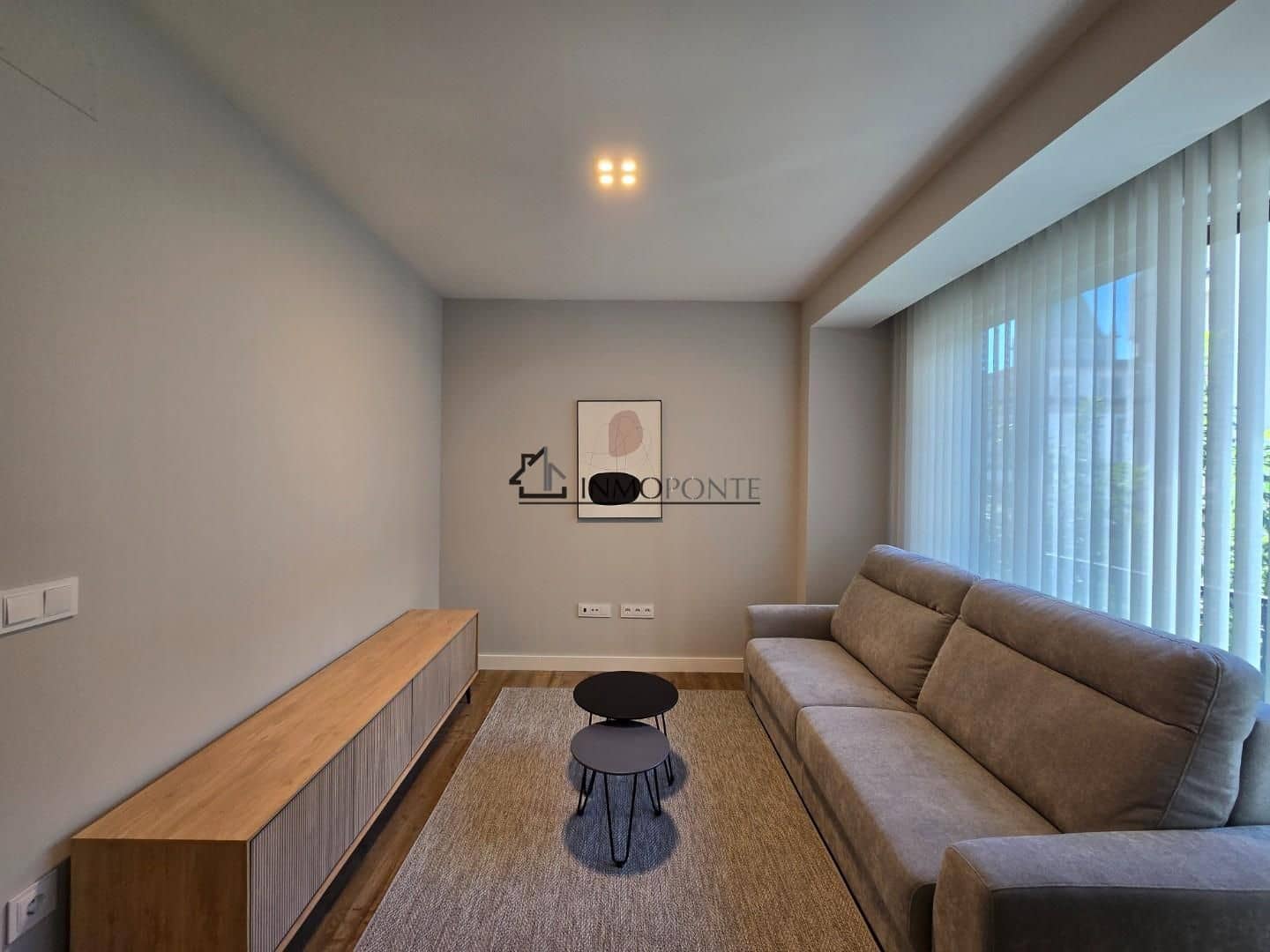 Appartement de 3 chambres à louer à Pontevedra ville - 1 400 € (Ref: 9258222)