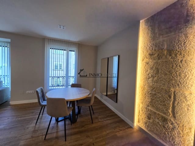 Appartement de 3 chambres à louer à Pontevedra ville - 1 400 € (Ref: 9258222)