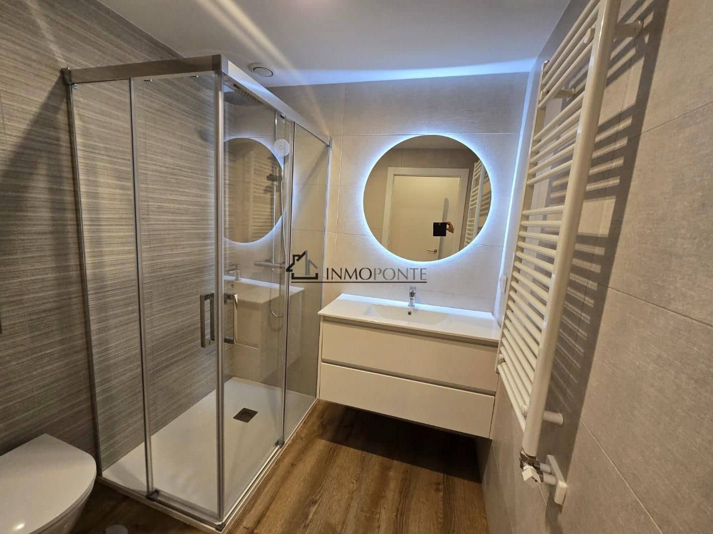 Appartement de 3 chambres à louer à Pontevedra ville - 1 400 € (Ref: 9258222)