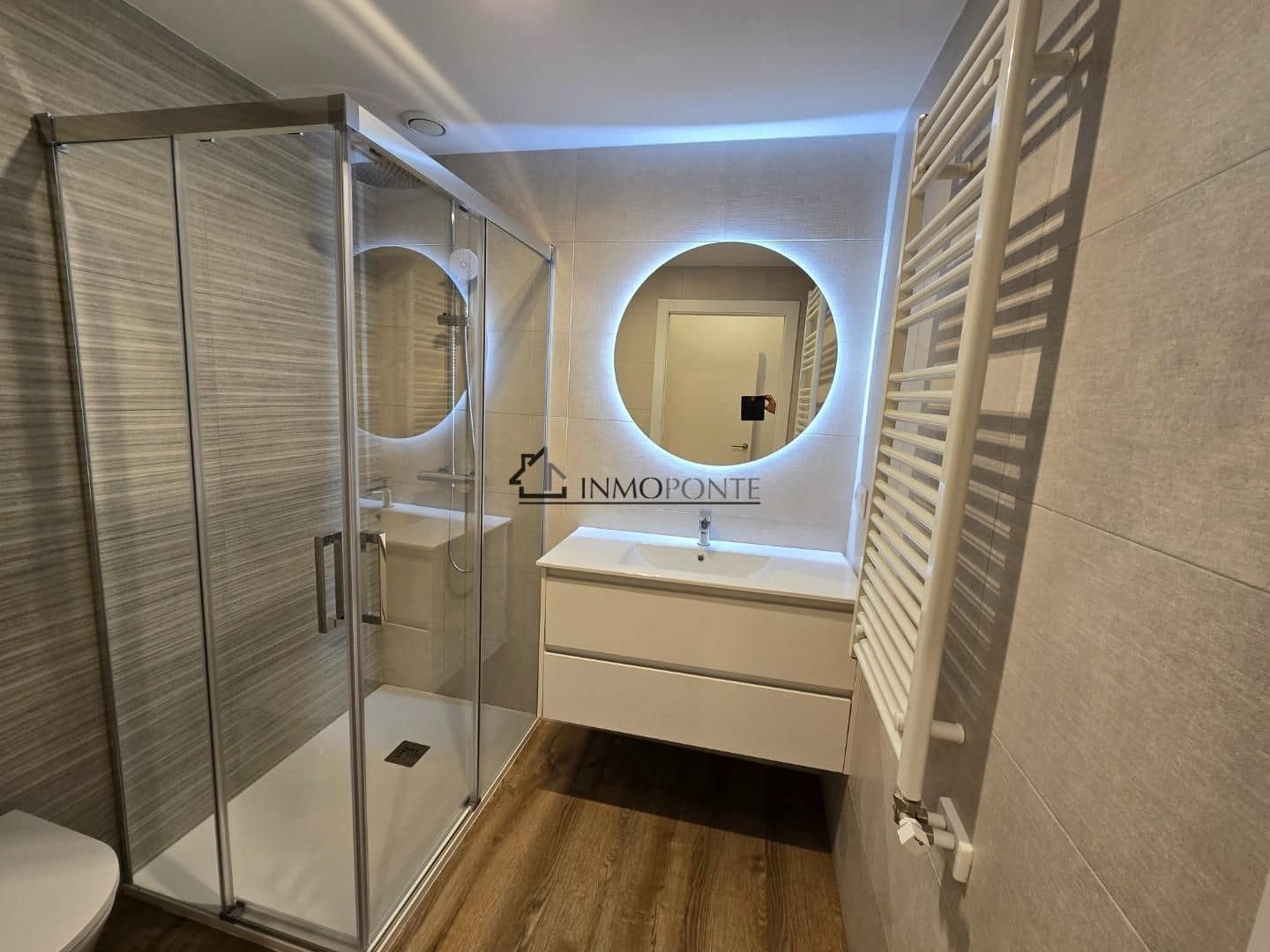 Appartement de 3 chambres à louer à Pontevedra ville - 1 400 € (Ref: 9258222)