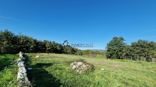 Tontti myytävänä paikassa Pontevedra kaupunki - 170 000 € (Ref: 9267660)