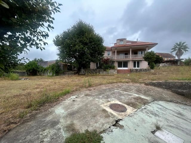 3 bedroom Villa for sale in Pontevedra city - € 385,000 (Ref: 9295910)