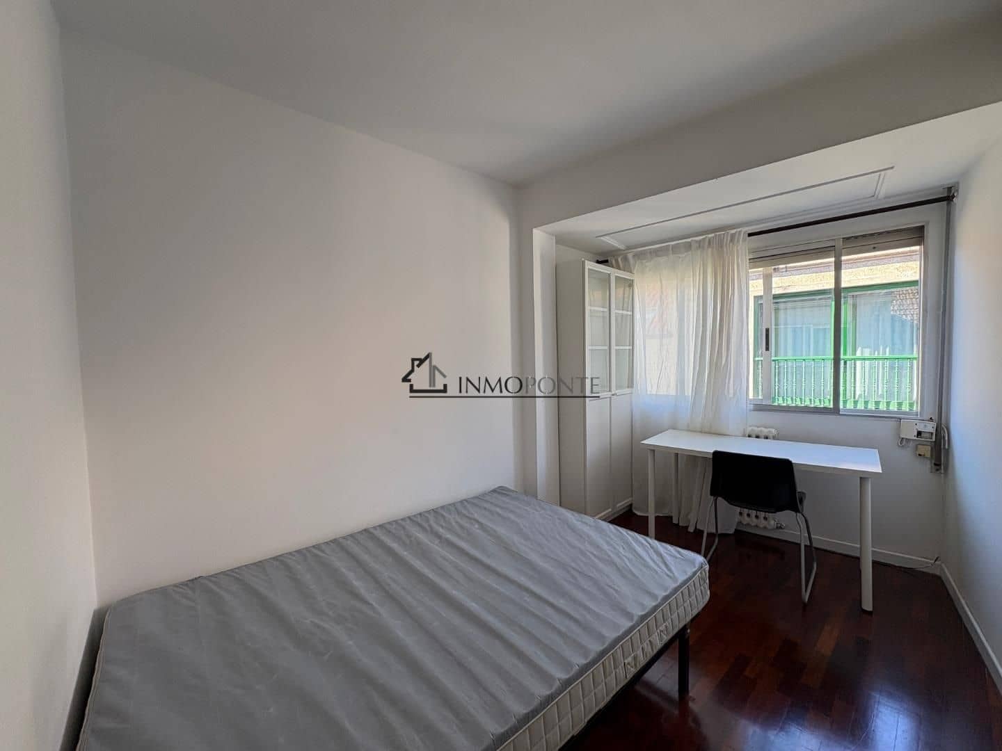 3 slaapkamer Flat te koop in Pontevedra stad - € 255.000 (Ref: 9312002)