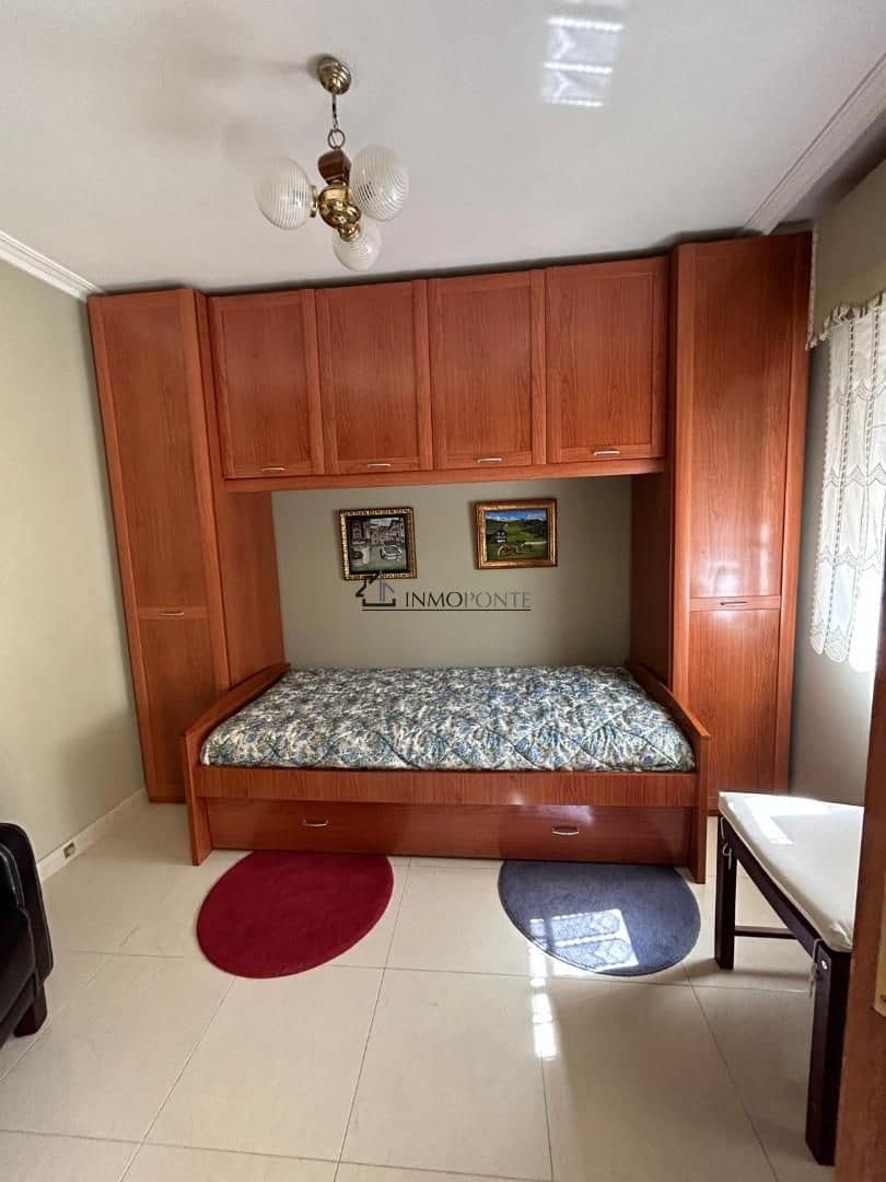 7 bedroom Townhouse for sale in Pontevedra city - € 390,000 (Ref: 9346581)