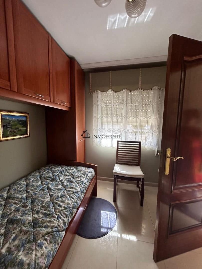 7 bedroom Townhouse for sale in Pontevedra city - € 390,000 (Ref: 9346581)