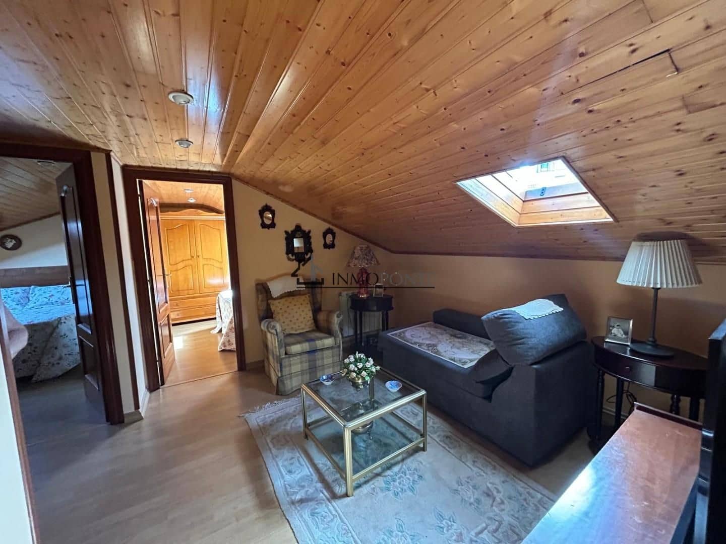 7 bedroom Townhouse for sale in Pontevedra city - € 390,000 (Ref: 9346581)