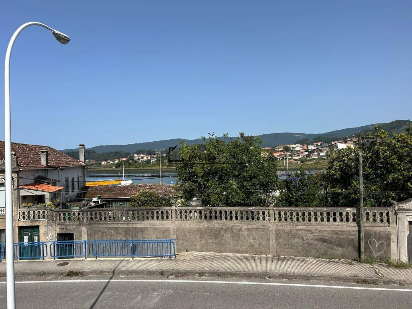 7 bedroom Townhouse for sale in Pontevedra city - € 390,000 (Ref: 9346581)