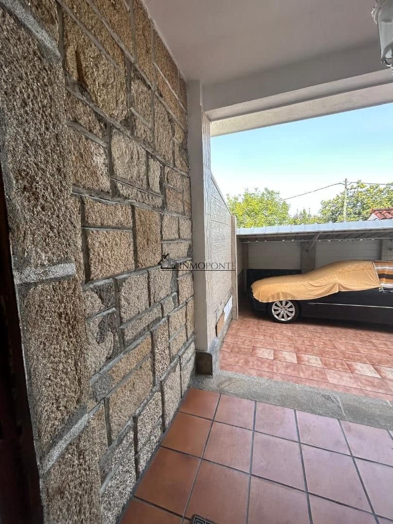 7 bedroom Townhouse for sale in Pontevedra city - € 390,000 (Ref: 9346581)