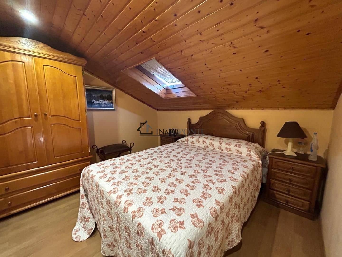 7 bedroom Townhouse for sale in Pontevedra city - € 390,000 (Ref: 9346581)