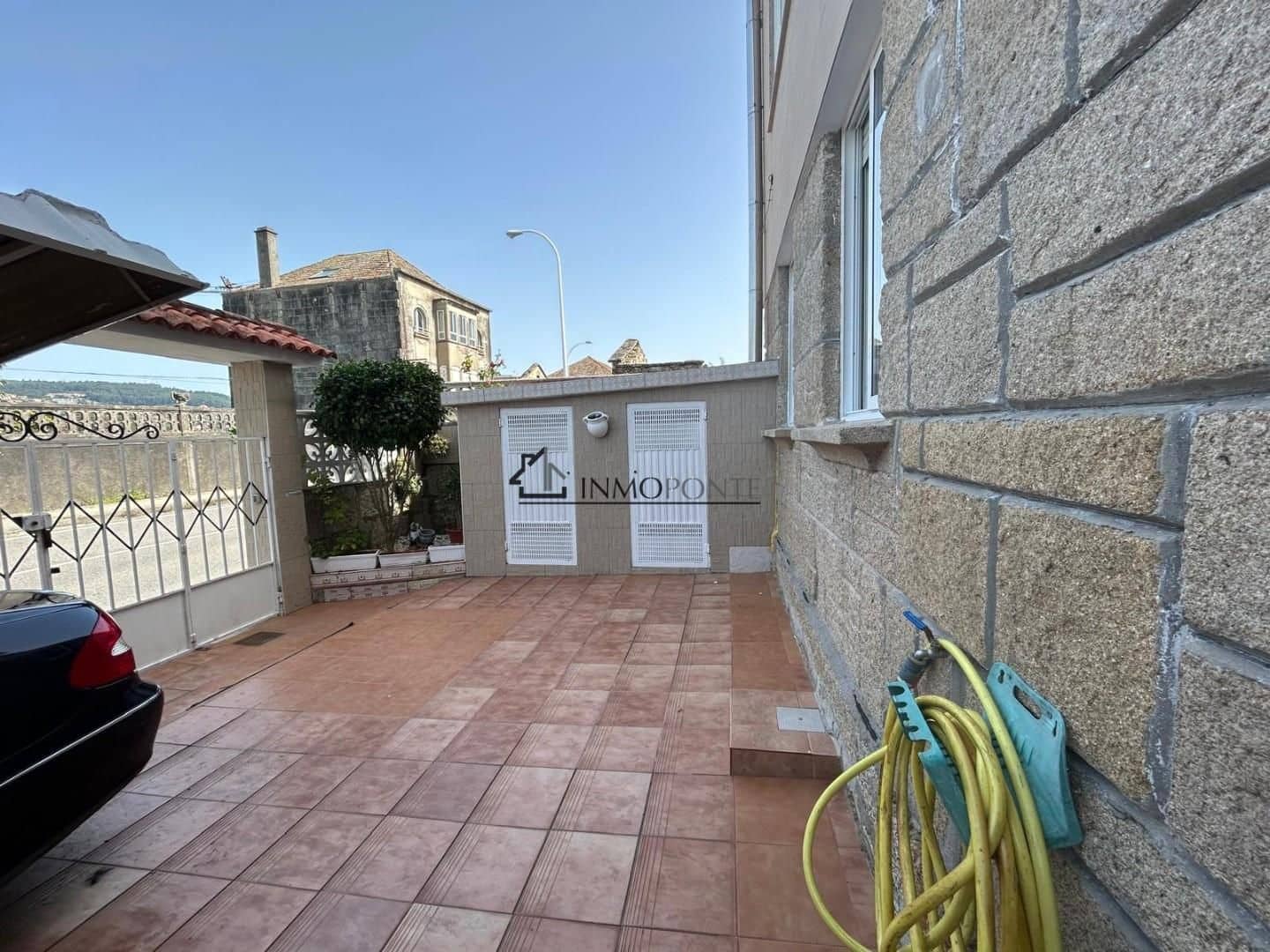 7 bedroom Townhouse for sale in Pontevedra city - € 390,000 (Ref: 9346581)