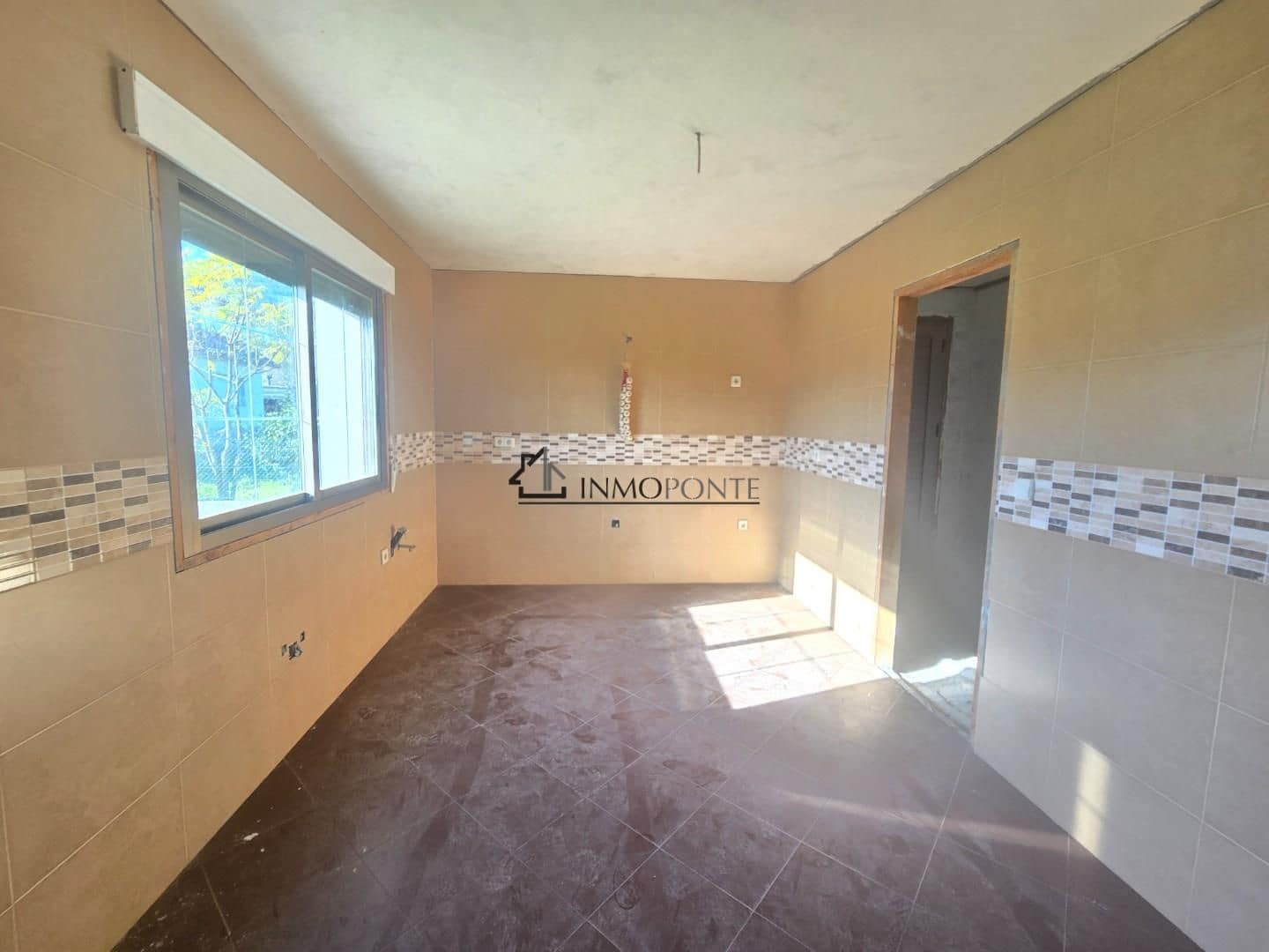 4 quarto Quinta/Casa Rural para venda em Poio - 185 000 € (Ref: 9405864)