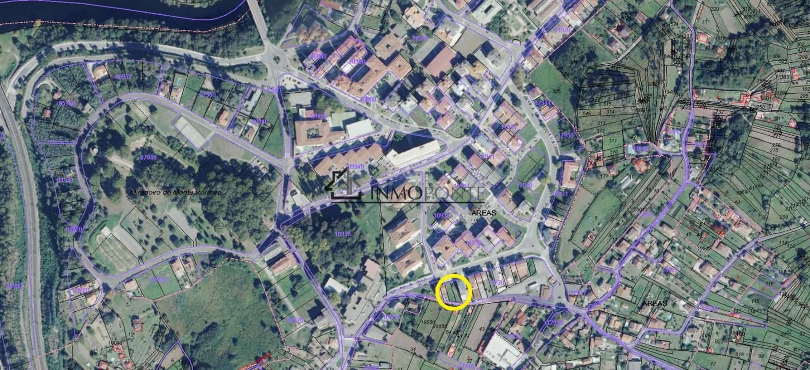 Tontti myytävänä paikassa Pontevedra kaupunki - 300 000 € (Ref: 9413255)