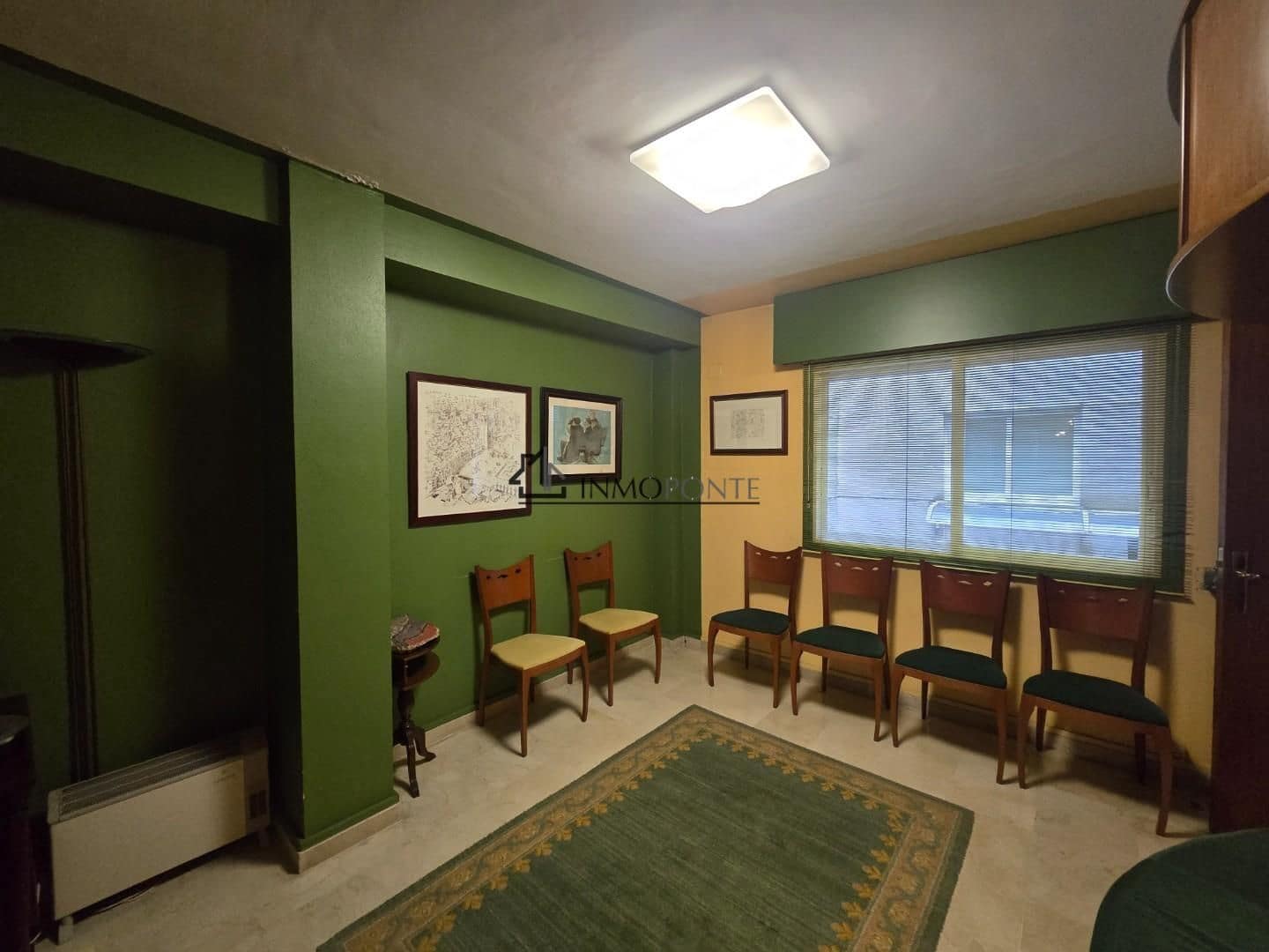 Kontor til salg i Pontevedra by - € 155.000 (Ref: 9428244)