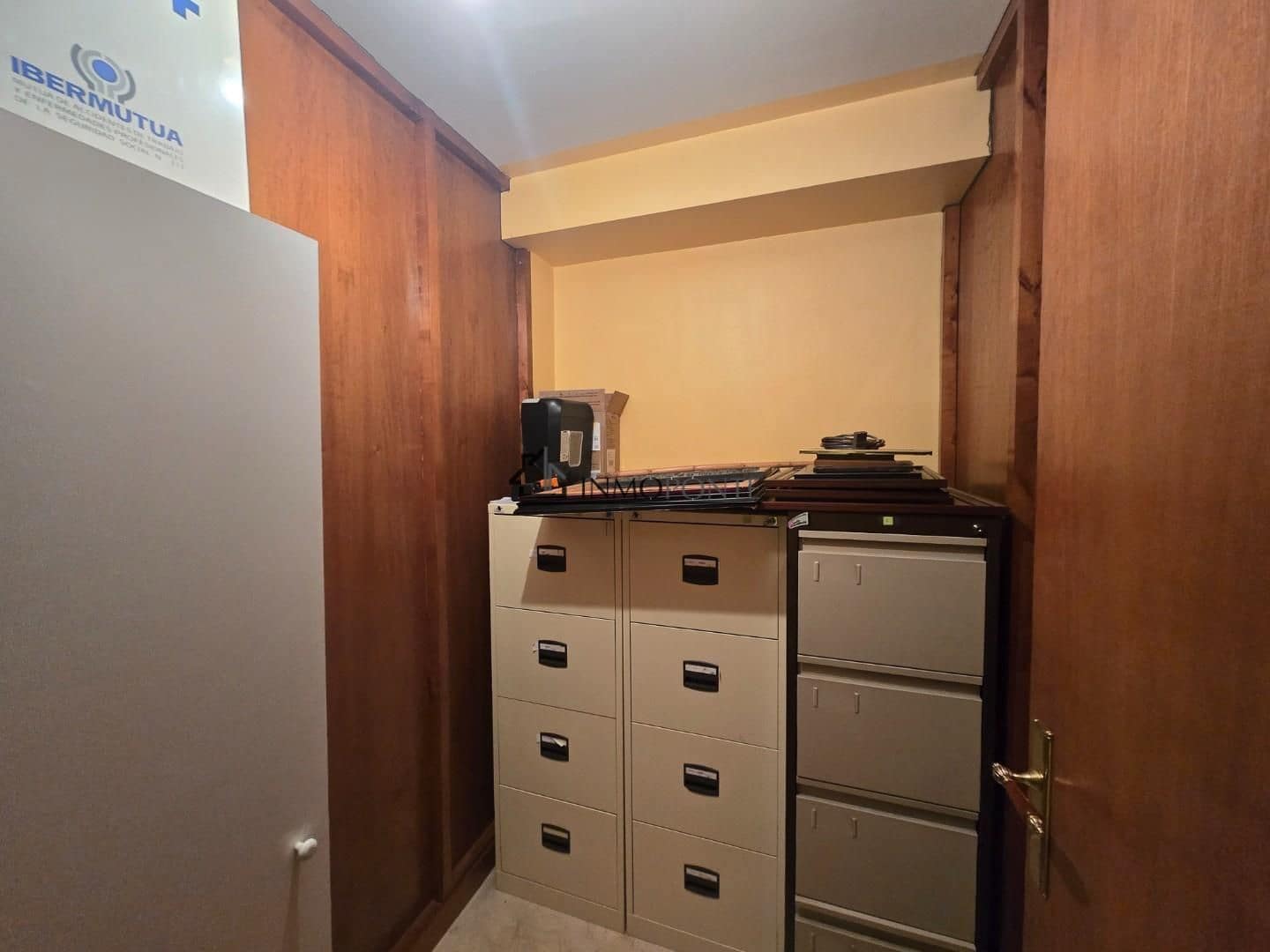 Kontor til salg i Pontevedra by - € 155.000 (Ref: 9428244)