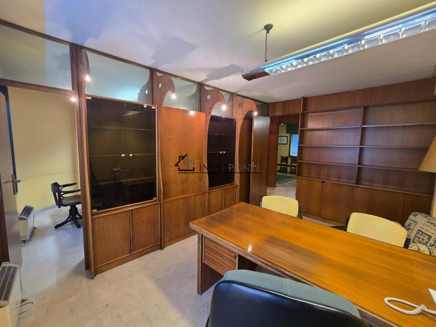 Kontor til salg i Pontevedra by - € 155.000 (Ref: 9428244)