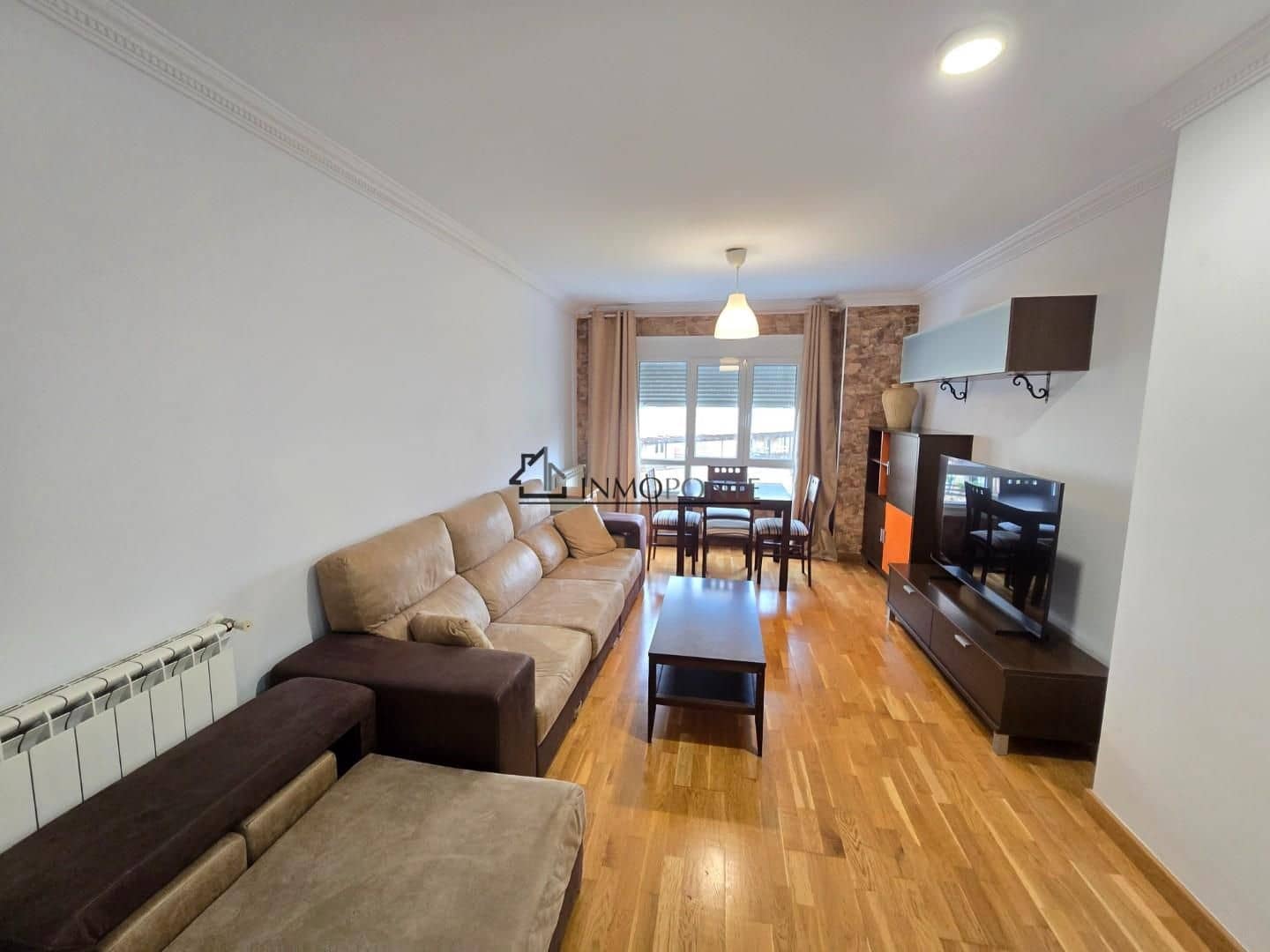 Piso de 2 habitaciones en Poio en alquiler - 700 € (Ref: 9432413)