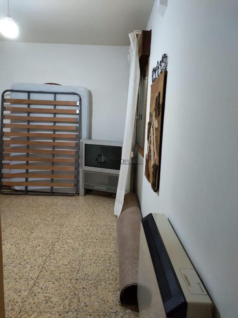 Piso de 3 habitaciones en Pontevedra ciudad en venta - 150.000 € (Ref: 9460917)